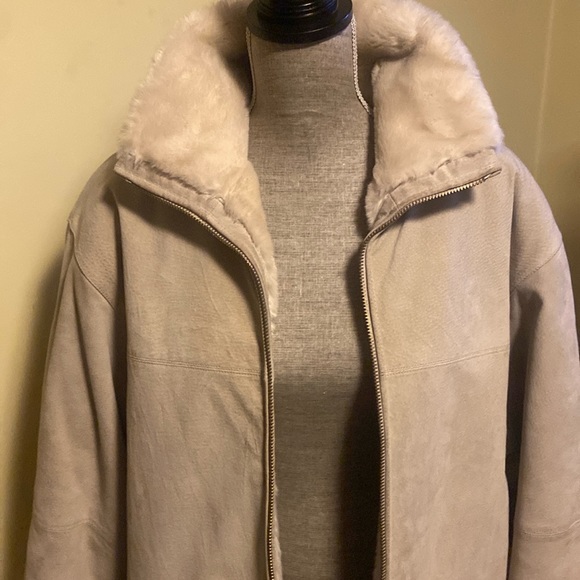 Heavy Middlebrook park tan suede coat w/ faux fur lining Reversible size M/L/XL - Picture 2 of 13